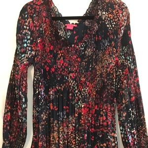Sunny Leigh Black Floral Top NWOT